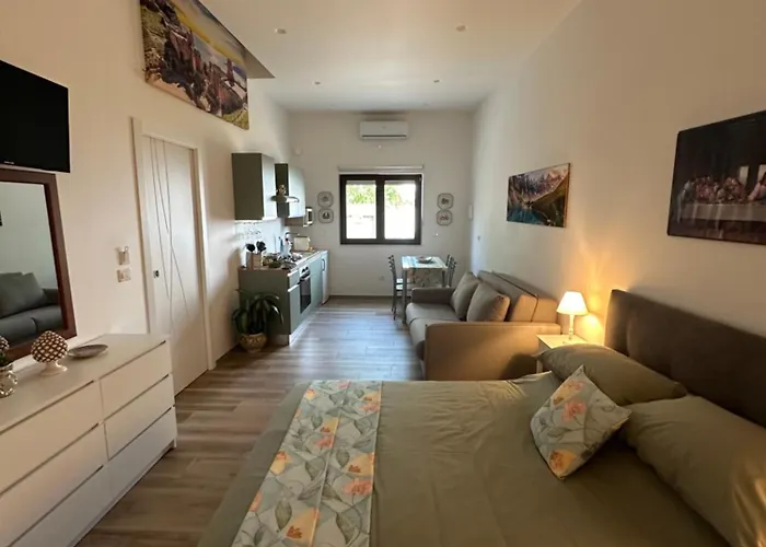 Taormina Miramare Home
